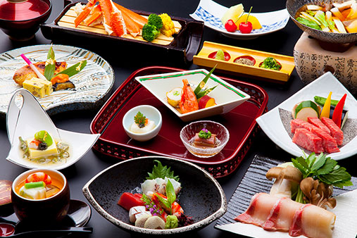 写真：飛騨牛＆旬の会席