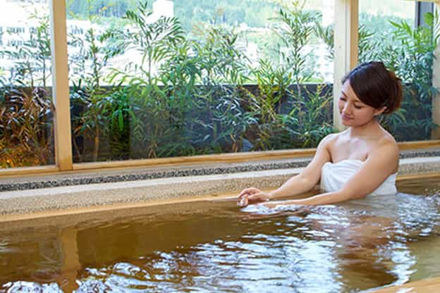 写真：美肌の湯