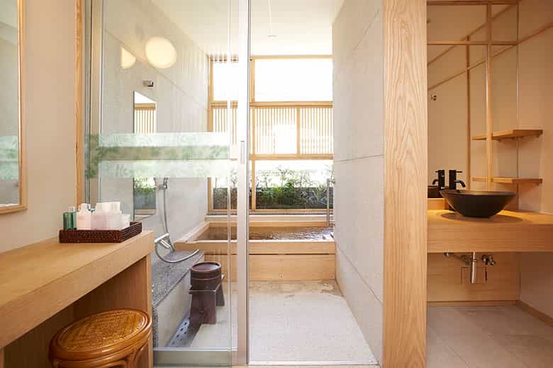 写真:本館貸切風呂